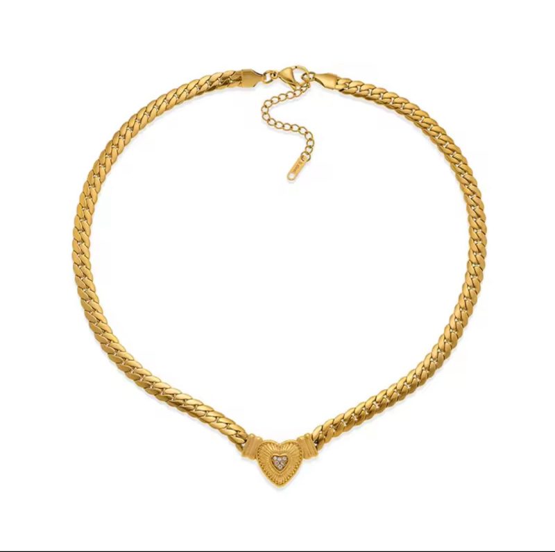 Nova Heart Necklace - Image 4