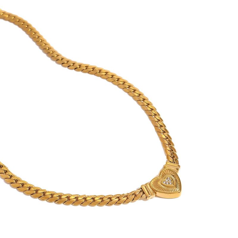 Nova Heart Necklace - Image 3