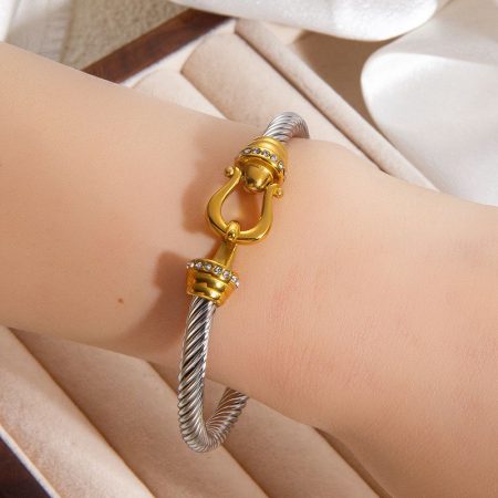 Sonic Hook Bracelet